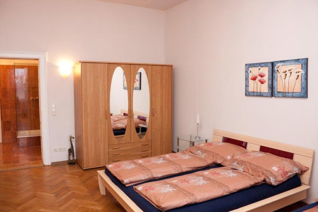 Raisa Apartments Fuenkhgasse Pressbaum Esterno foto